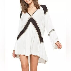 Amuse Society White and Black Midi Dress